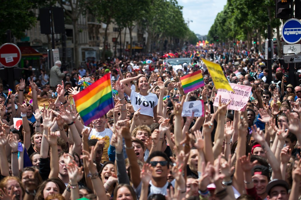 Marche des Fiertés LGBT+ de Paris:Île-de-France 2023 [officiel]