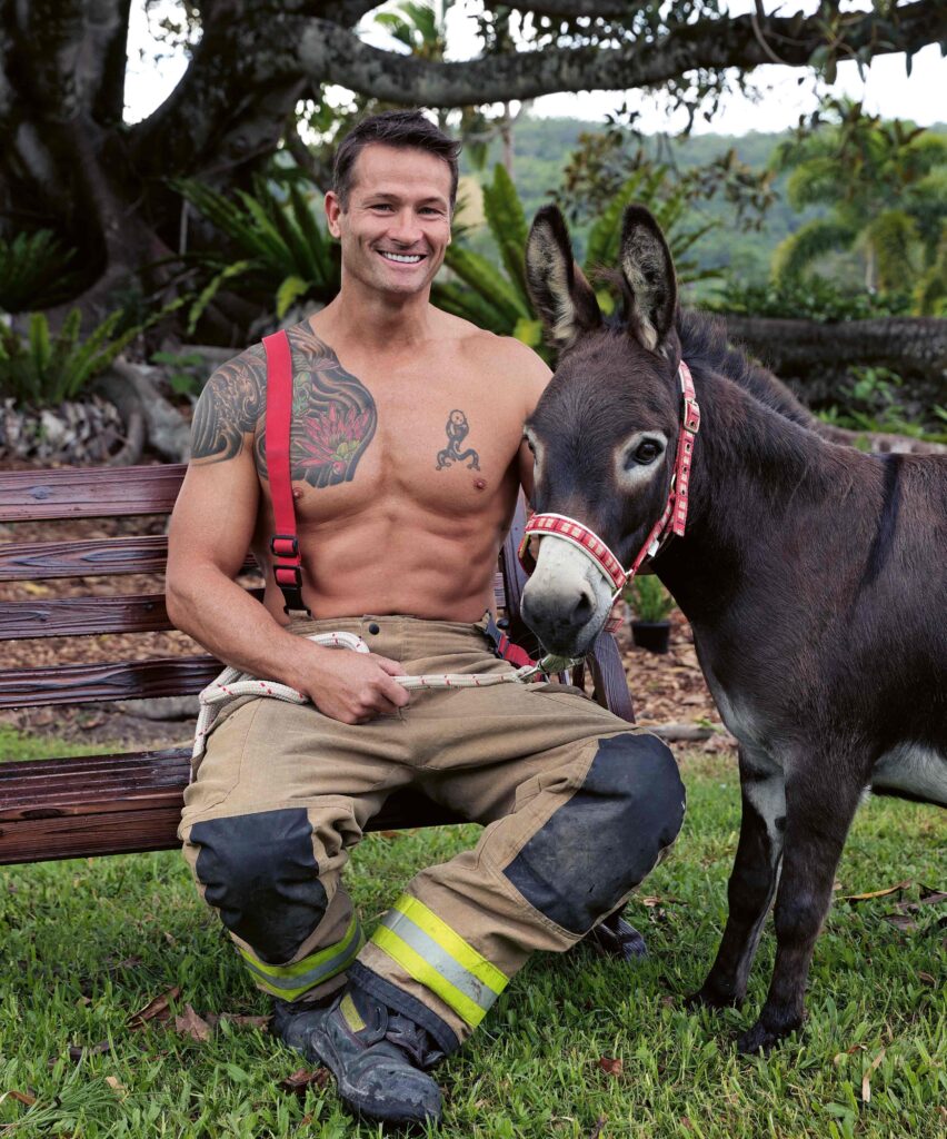 Photo : le calendrier 2024 des pompiers australiens